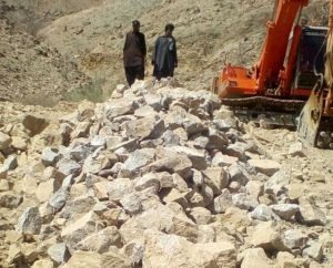 imgi_36_barite-lump-1-300x242